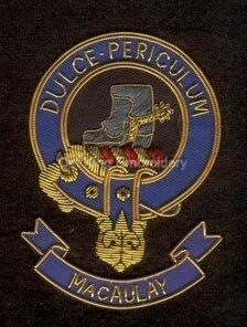 Macaulay clan crest badge - Dulce Periculum