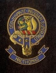 Macthomas clan crest badge - Deo Juvante invidiam superabo